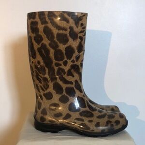 Sasha - Leopard Print Rain Boots 🐆